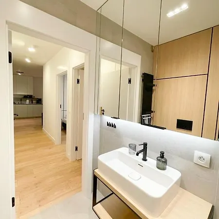 Japandi Na Wydmach 포비에로보