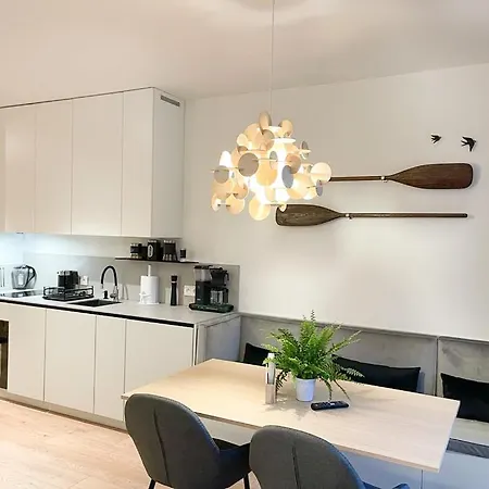 아파트 Japandi Na Wydmach 포비에로보